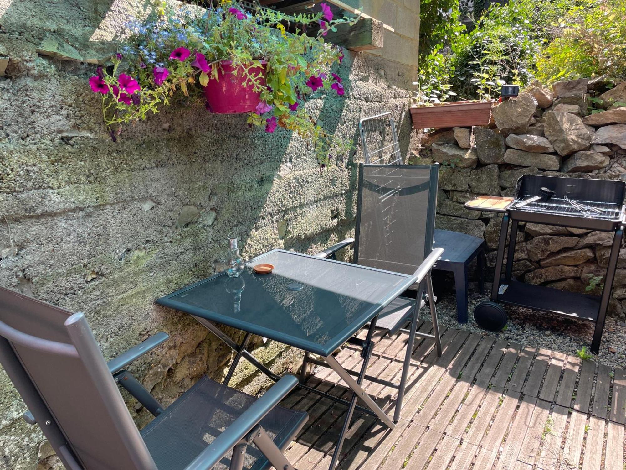 L'Arizona Dinant - Studio Montana - Barbecue, Free Parking, Dog Ok Exterior photo
